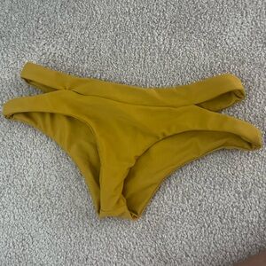 Mikoh Honduras bottom